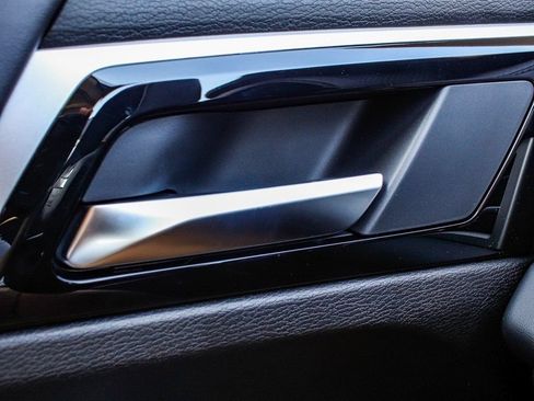 New 2025 Mitsubishi Outlander SE AWD/4WD image 9