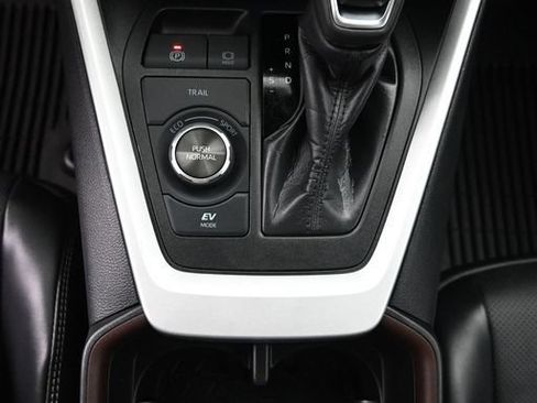 Used 2024 Toyota RAV4 Limited w/ Advanced Technology Package AWD/4WD image 21