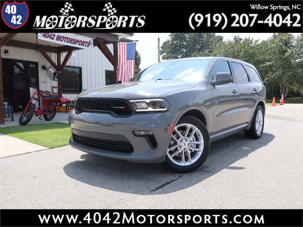 Used 2022 Dodge Durango GT RWD image 1