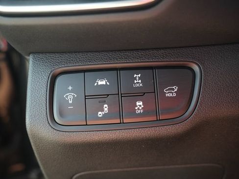 Used 2020 Hyundai Santa Fe Limited AWD/4WD image 35