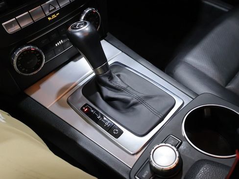 Used 2012 Mercedes-Benz C 300 4MATIC Sedan image 28