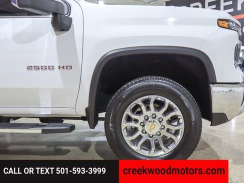 Used 2024 Chevrolet Silverado 2500 LTZ w/ LTZ Convenience Package image 33