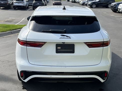 Used 2025 Jaguar F-PACE R-Dynamic S image 6