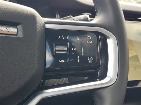 Certified 2024 Land Rover Discovery Sport Dynamic SE image 30