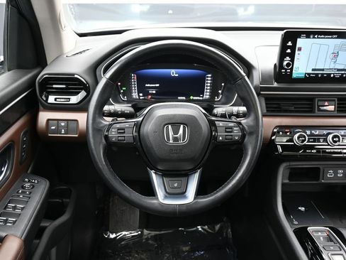 Certified 2023 Honda Pilot Elite image 47