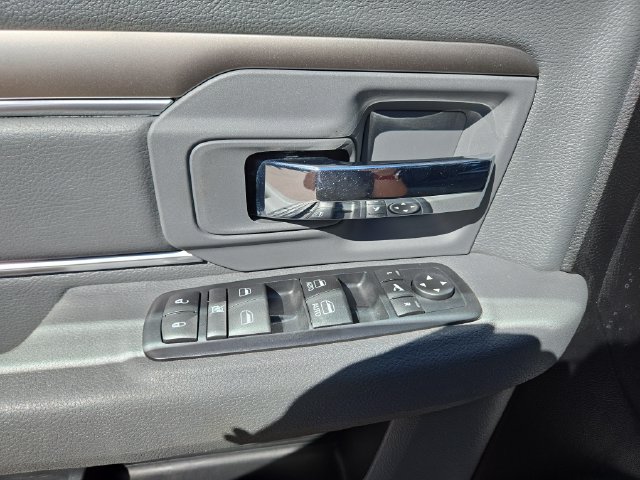 Used 2017 RAM 2500 Big Horn AWD/4WD image 16