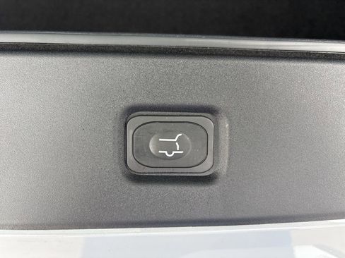 New 2026 Ford Expedition Platinum w/ Stealth Appearance Package image 11