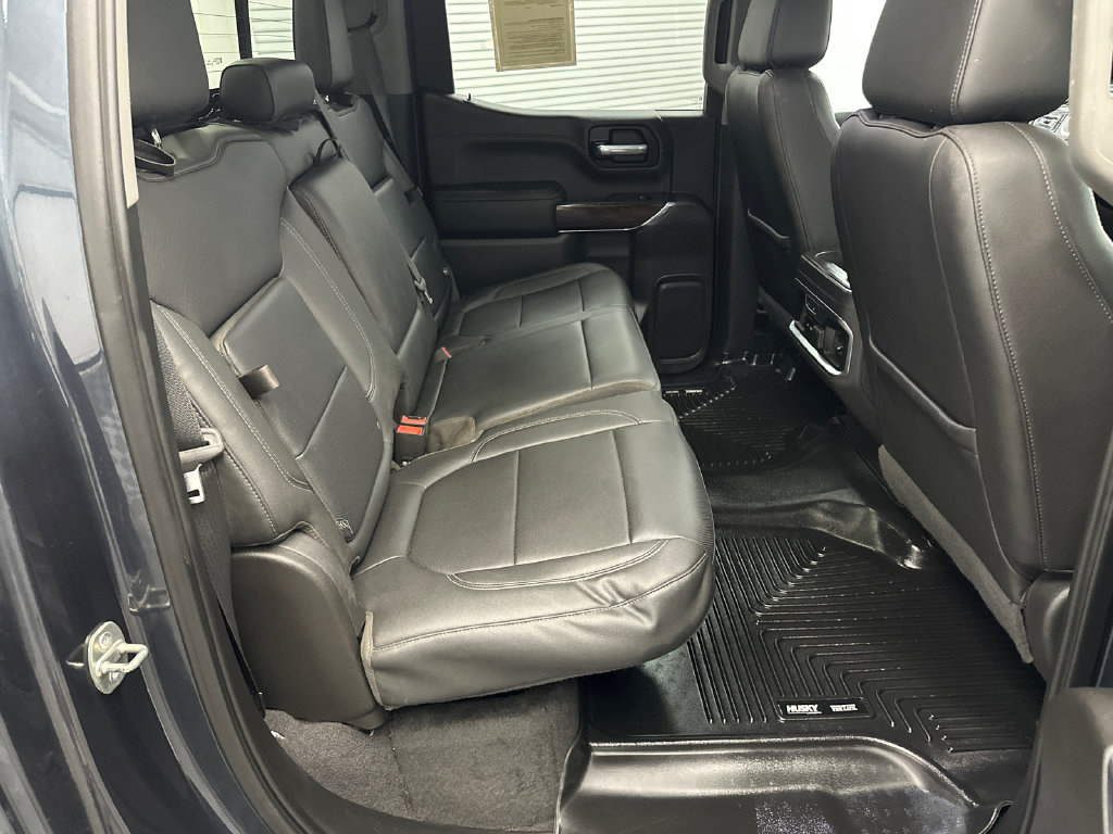 Used 2019 GMC Sierra 1500 SLT w/ SLT Premium Plus Package AWD/4WD image 17