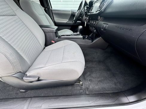 Used 2021 Toyota Tacoma SR image 16