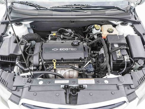 Used 2016 Chevrolet Cruze LS FWD image 26