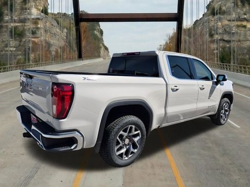 New 2026 GMC Sierra 1500 SLE AWD/4WD image 10
