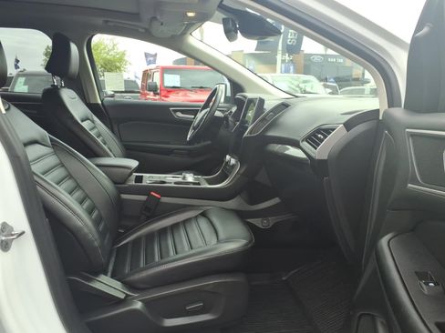Certified 2023 Ford Edge SEL w/ Convenience Package AWD/4WD image 11