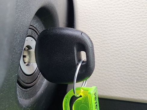 Used 2025 Toyota Corolla LE image 23