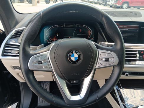 Used 2021 BMW X7 xDrive40i w/ Premium Package AWD/4WD image 15