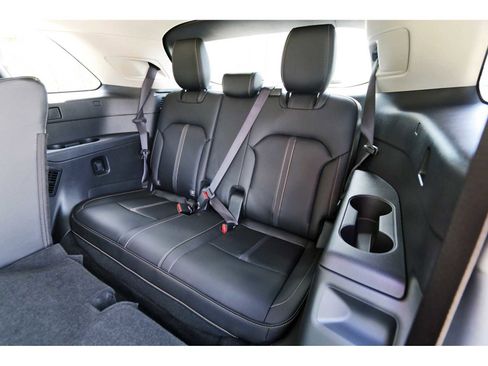 Used 2025 MAZDA CX-90 3.3 Turbo w/ Select Package image 14