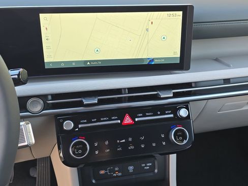 New 2026 Hyundai Tucson Limited FWD image 20