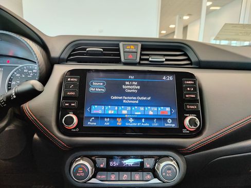 New 2025 Nissan Versa SR w/ Trunk Package FWD image 18