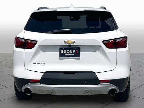 Used 2021 Chevrolet Blazer LT FWD image 5