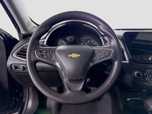 Used 2024 Chevrolet Malibu LT FWD image 13