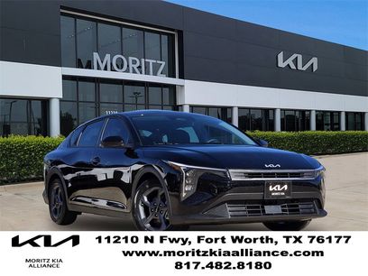 New 2025 Kia K4 LXS