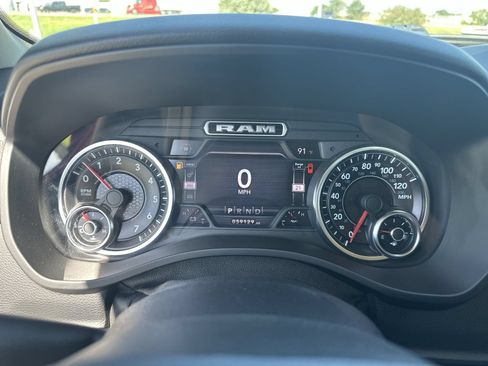 Used 2020 RAM 1500 Big Horn AWD/4WD image 12