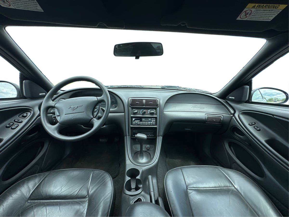 Used 2000 Ford Mustang Coupe RWD image 12