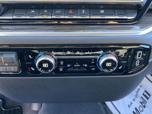 New 2026 GMC Sierra 1500 Elevation image 22