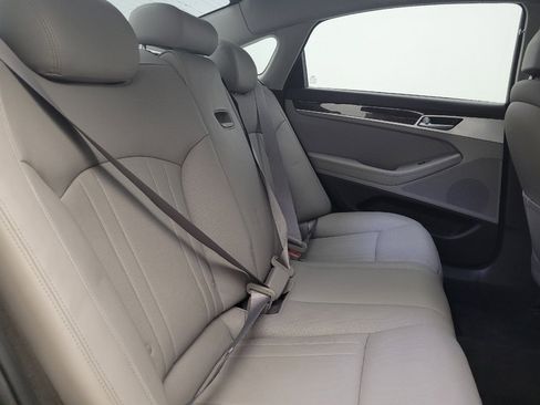 Used 2019 Genesis G80 3.8 image 19