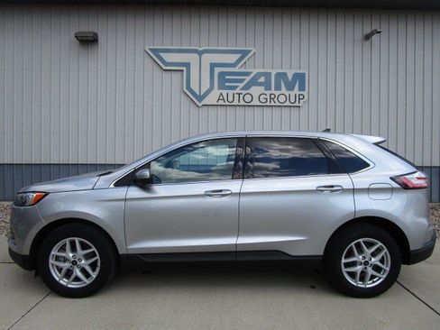 Used 2024 Ford Edge SEL AWD/4WD image 4