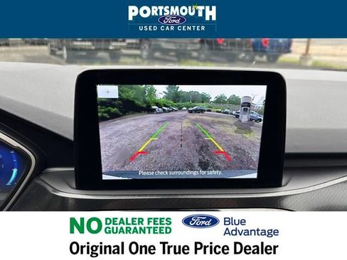 Certified 2022 Ford Escape SEL w/ SEL Stealth AWD Package image 11