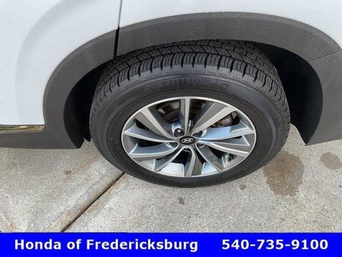 Used 2020 Hyundai Santa Fe Limited AWD/4WD image 11