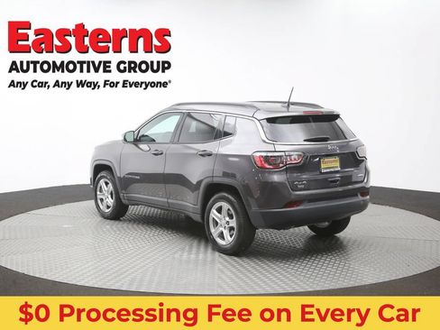 Used 2024 Jeep Compass Latitude AWD/4WD image 59