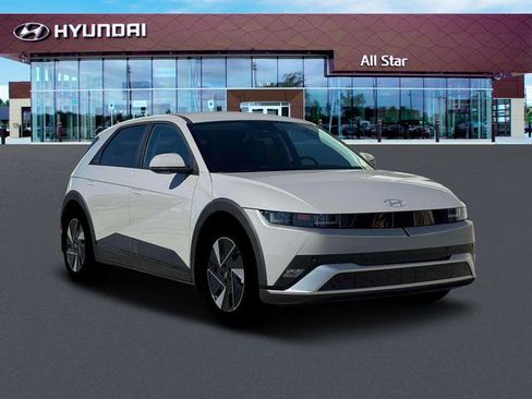 New 2026 Hyundai Ioniq 5 SEL image 13