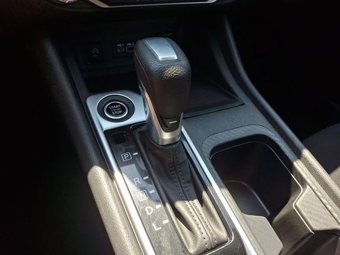 Used 2024 Nissan Sentra SV FWD image 14