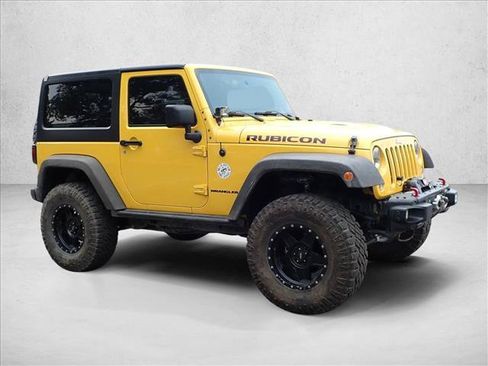 Used 2015 Jeep Wrangler Rubicon AWD/4WD image 5