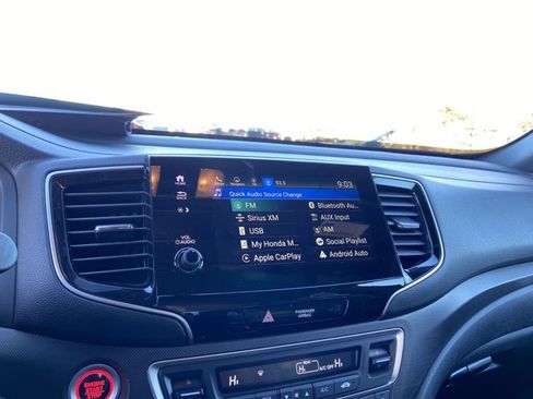 Used 2023 Honda Passport TrailSport image 37