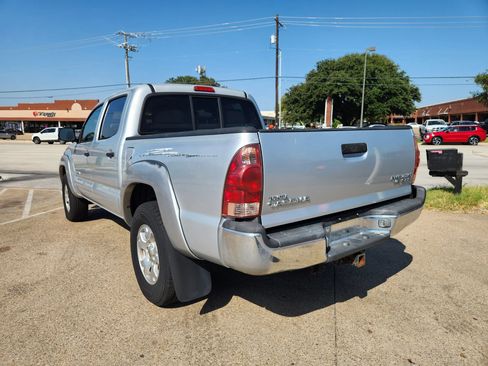Used 2007 Toyota Tacoma PreRunner w/ SR5 Pkg #2 RWD image 3