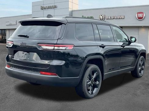 New 2025 Jeep Grand Cherokee L Laredo AWD/4WD image 7