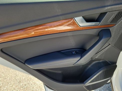 Certified 2023 Audi Q5 2.0T Premium Plus w/ Premium Plus Package image 12