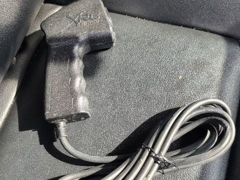 Used 2021 Jeep Gladiator Mojave AWD/4WD image 32