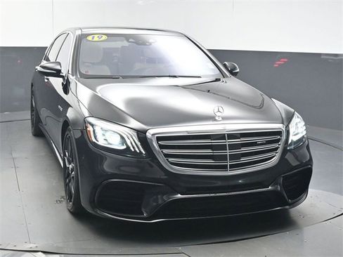 Used 2019 Mercedes-Benz S 63 AMG S 4MATIC Sedan image 3