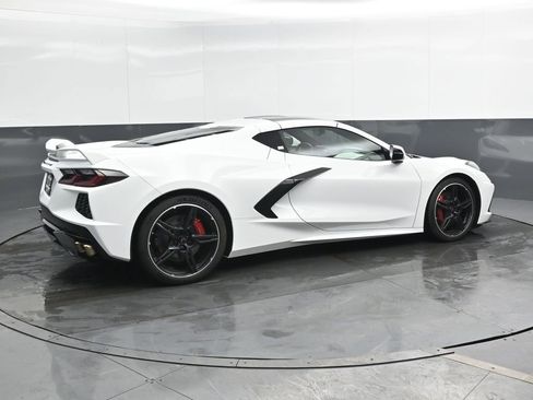 Used 2020 Chevrolet Corvette Stingray Preferred Cpe w/ 2LT Preferred Equipment Group image 3