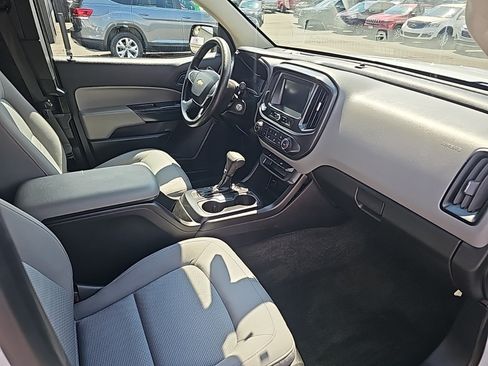 Used 2017 Chevrolet Colorado W/T w/ WT Convenience Package AWD/4WD image 12