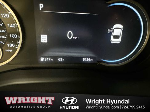 Used 2025 Genesis G70 2.5T AWD/4WD image 24