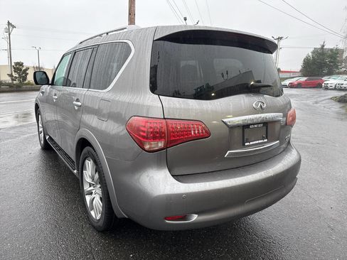 Used 2011 INFINITI QX56 4WD w/ Deluxe Touring Pkg image 4