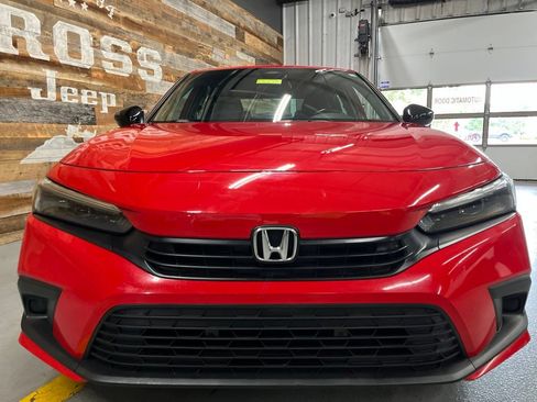 Used 2022 Honda Civic Sport image 6