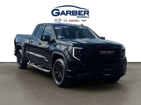 Used 2024 GMC Sierra 1500 Elevation w/ Preferred Package AWD/4WD image 7