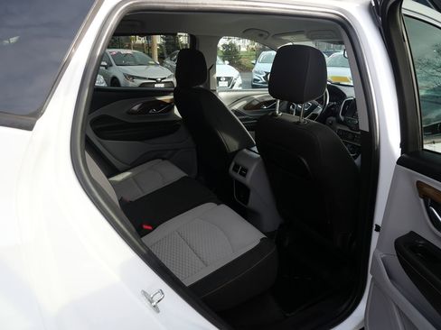 Used 2018 GMC Terrain SLE w/ Driver Convenience Package image 28