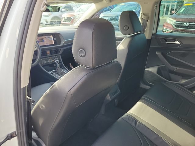 Certified 2024 Volkswagen Jetta SEL FWD image 10