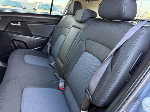 Used 2014 Kia Sportage LX image 19